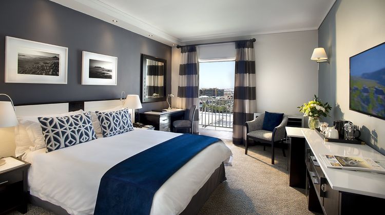 Commodore Hotel Room