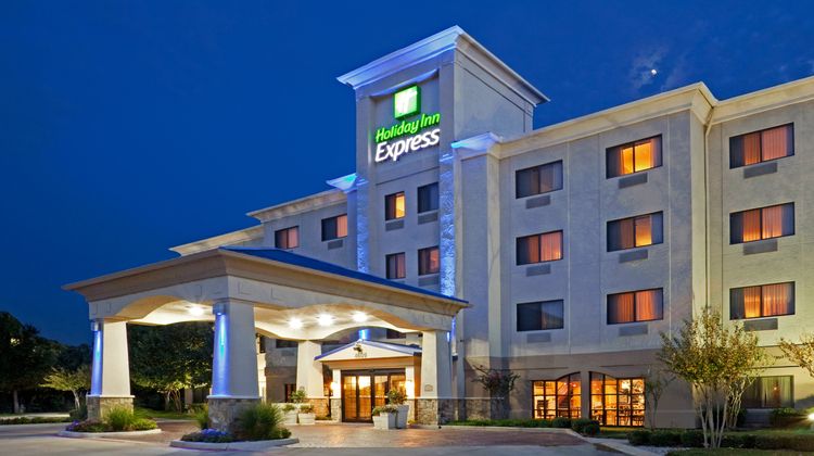 Holiday Inn Express Hotel & Suites SW Exterior