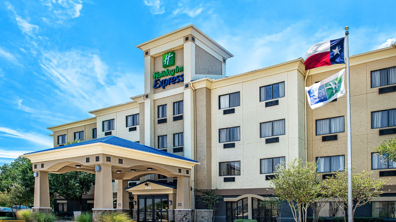 <b>Holiday Inn Express Hotel & Suites SW Exterior</b>. Images powered by <a href="https://www.leonardoworldwide.com/" title="Leonardo Worldwide" target="_blank">Leonardo</a>.