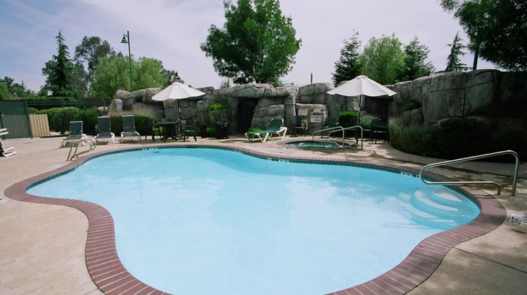 Holiday Inn Swan Court Pool
