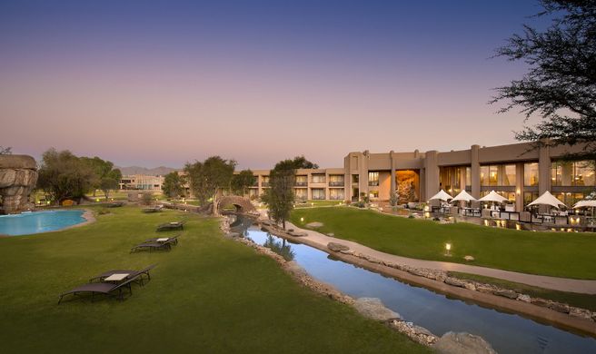 Windhoek Country Club Resort & Casino Exterior