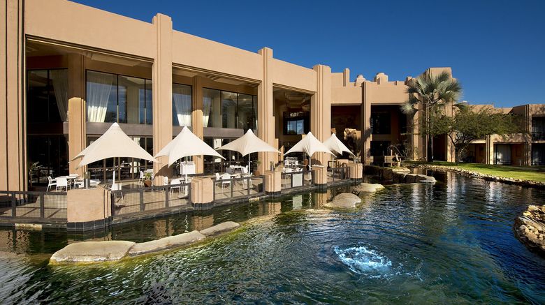 <b>Windhoek Country Club Resort & Casino Restaurant</b>. Images powered by <a href="https://www.leonardoworldwide.com/" title="Leonardo Worldwide" target="_blank">Leonardo</a>.