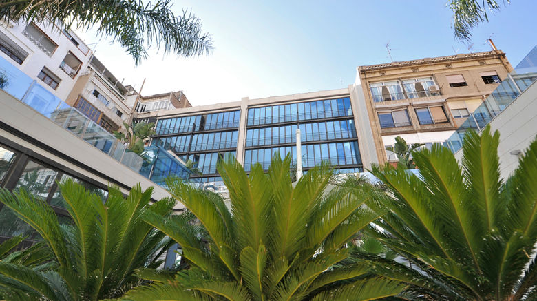 <b>Hotel Indigo Barcelona - Plaza Catalunya Pool</b>. Images powered by <a href="https://www.leonardoworldwide.com/" title="Leonardo Worldwide" target="_blank">Leonardo</a>.