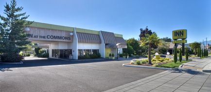 Inn at The Commons Exterior