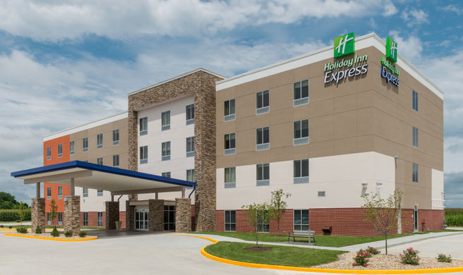 Holiday Inn Express Troy Exterior