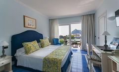 Punta Molino Beach Resort & Spa