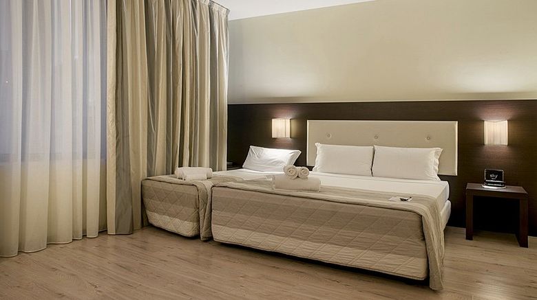 <b>Executive Hotel Room</b>. Images powered by <a href="https://www.leonardoworldwide.com/" title="Leonardo Worldwide" target="_blank">Leonardo</a>.