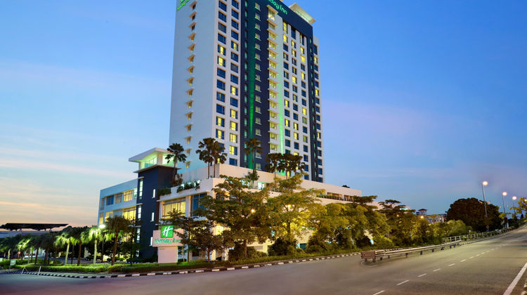 Holiday Inn Exterior