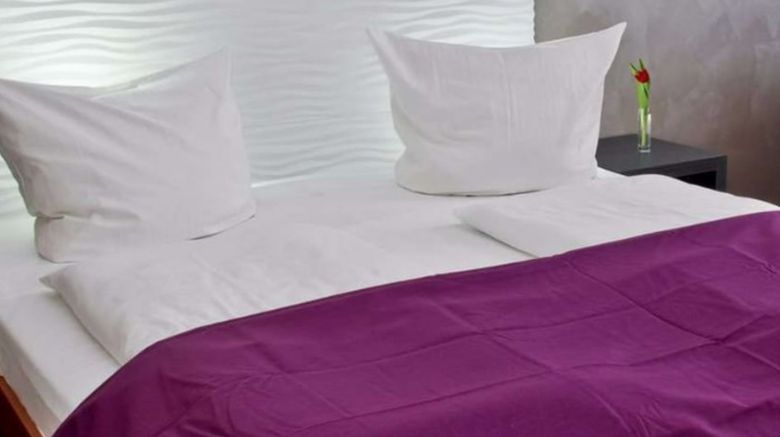 <b>Hotel Artim Room</b>. Images powered by <a href="https://www.leonardoworldwide.com/" title="Leonardo Worldwide" target="_blank">Leonardo</a>.