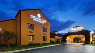 Chicago Club Inn & Suites