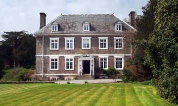 Buckland-Tout Saints