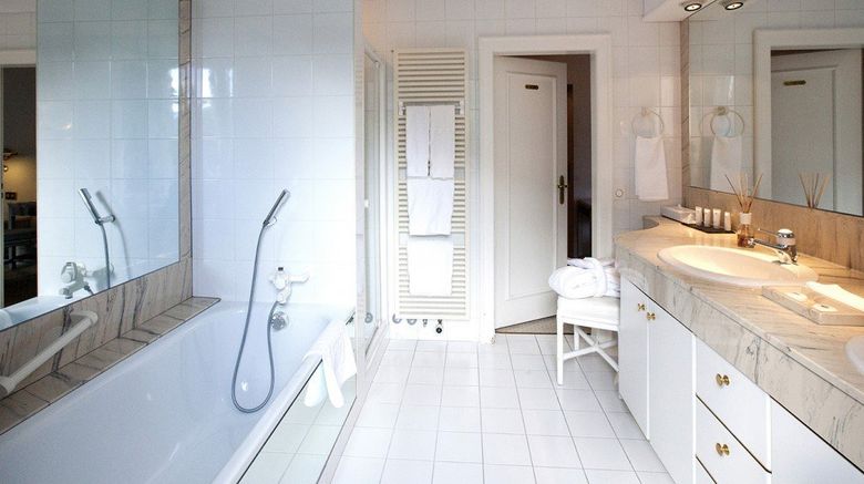 <b>Hotel Les Sources des Alpes Room</b>. Images powered by <a href="https://www.leonardoworldwide.com/" title="Leonardo Worldwide" target="_blank">Leonardo</a>.