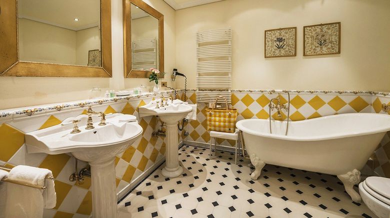 <b>Hotel Schwarzmatt Room</b>. Images powered by <a href="https://www.leonardoworldwide.com/" title="Leonardo Worldwide" target="_blank">Leonardo</a>.