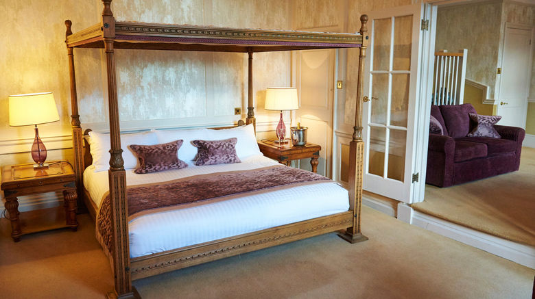 <b>Buckland-Tout Saints Suite</b>. Images powered by <a href="https://www.leonardoworldwide.com/" title="Leonardo Worldwide" target="_blank">Leonardo</a>.