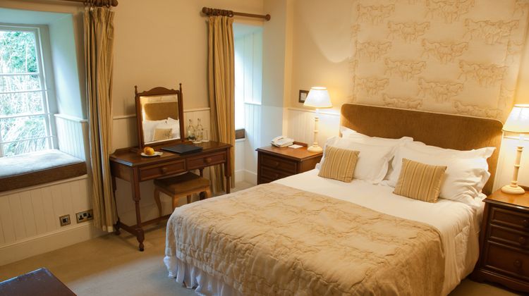 Buckland-Tout Saints Room