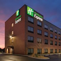 Holiday Inn Express Newnan