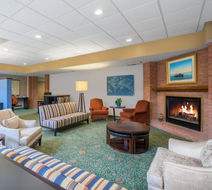 Holiday Inn Express Cambridge Lobby