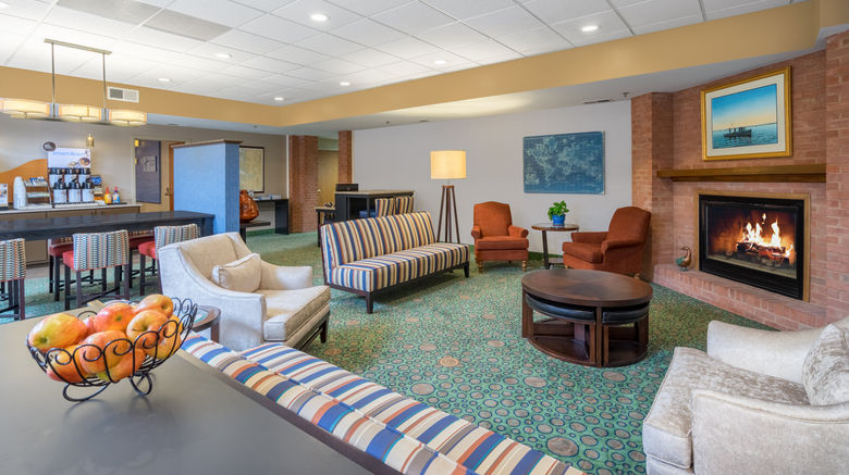 <b>Holiday Inn Express Cambridge Lobby</b>. Images powered by <a href="https://www.leonardoworldwide.com/" title="Leonardo Worldwide" target="_blank">Leonardo</a>.