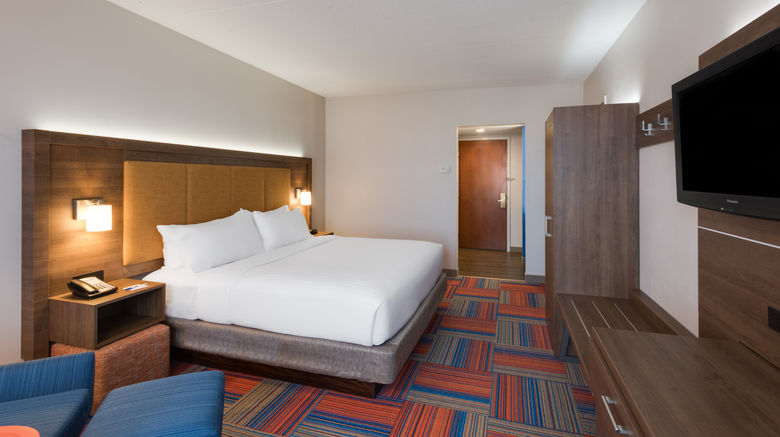 <b>Holiday Inn Express Cambridge Room</b>. Images powered by <a href="https://www.leonardoworldwide.com/" title="Leonardo Worldwide" target="_blank">Leonardo</a>.