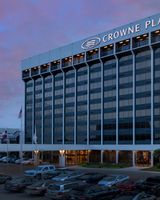 Crowne Plaza San Antonio Airport