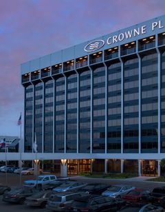 Crowne Plaza San Antonio Airport