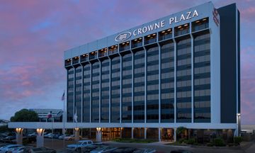 Crowne Plaza San Antonio Airport