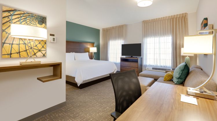 Staybridge Suites Downtown Suite