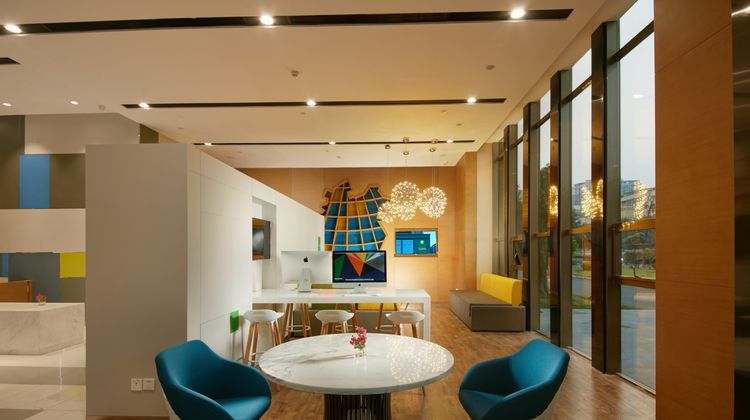 Holiday Inn Express Leshan City Square Lobby