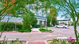 <b>Holiday Inn & Suites Phoenix Airport Exterior</b>. Images powered by <a href="https://www.leonardoworldwide.com/" title="Leonardo Worldwide" target="_blank">Leonardo</a>.
