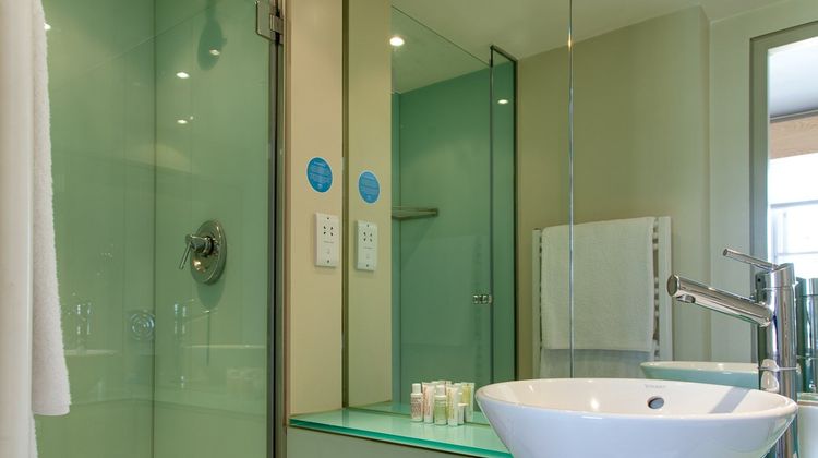 Sydney House Chelsea Room