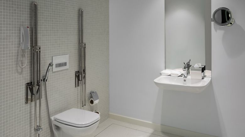 <b>Staybridge Suites al Khobar Room</b>. Images powered by <a href="https://www.leonardoworldwide.com/" title="Leonardo Worldwide" target="_blank">Leonardo</a>.