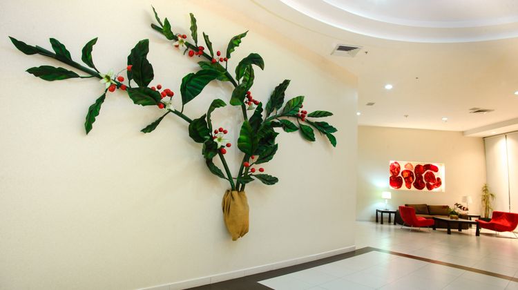 Holiday Inn Express Lobby