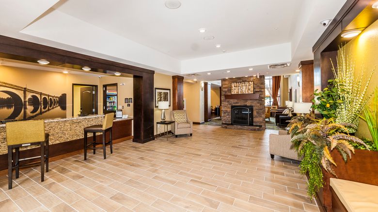 <b>Staybridge Suites Knoxville-West Lobby</b>. Images powered by <a href="https://www.leonardoworldwide.com/" title="Leonardo Worldwide" target="_blank">Leonardo</a>.