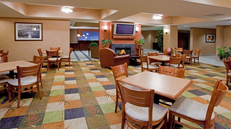 <b>Holiday Inn Express Restaurant</b>. Images powered by <a href="https://www.leonardoworldwide.com/" title="Leonardo Worldwide" target="_blank">Leonardo</a>.
