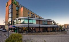 Holiday Inn Brentford Lock
