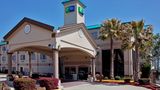 Holiday Inn Express Hotel & Suites Exterior