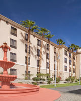 Holiday Inn Express & Suites Yuma