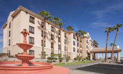Holiday Inn Express & Suites Yuma