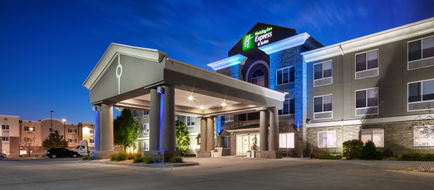 Holiday Inn Express Exterior