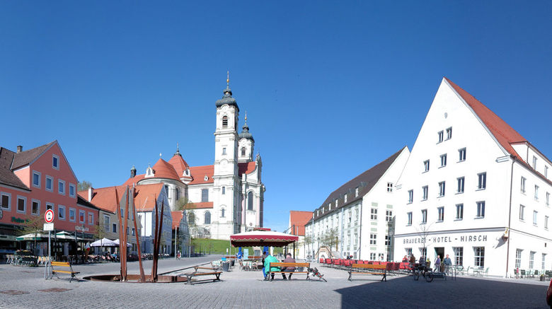 <b>Hotel Hirsch Exterior</b>. Images powered by <a href="https://www.leonardoworldwide.com/" title="Leonardo Worldwide" target="_blank">Leonardo</a>.