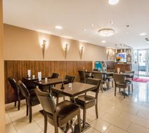 Prince Regent Hotel Excel London Lobby