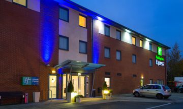 Holiday Inn Express Bedford