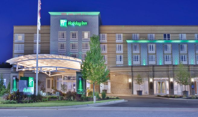 Holiday Inn Macon North Exterior