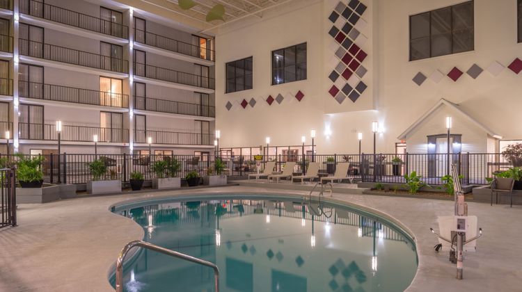 Holiday Inn Finger Lakes Region Pool
