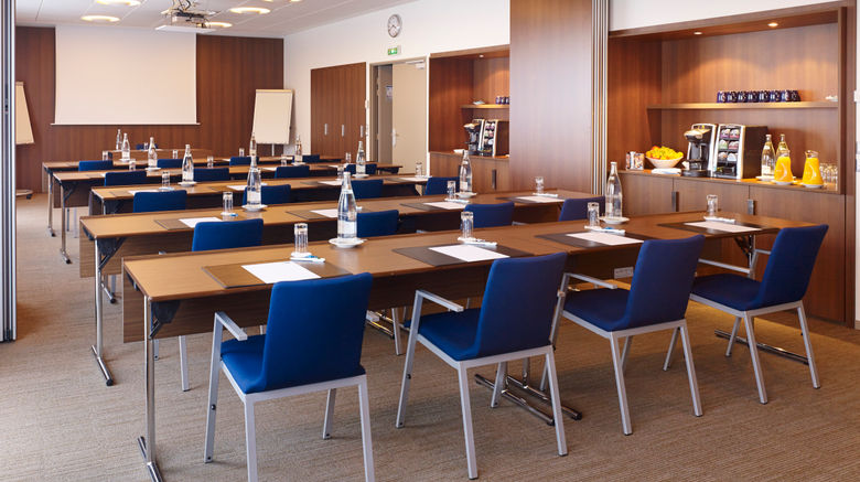 <b>Holiday Inn Express Toulouse Airport Meeting</b>. Images powered by <a href="https://www.leonardoworldwide.com/" title="Leonardo Worldwide" target="_blank">Leonardo</a>.