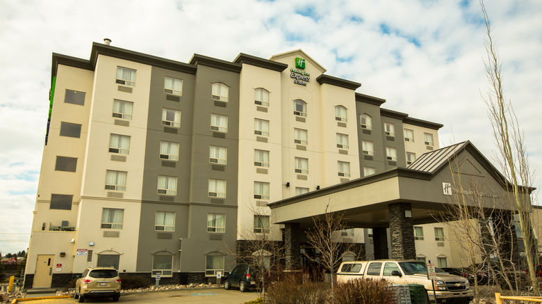 <b>Holiday Inn Express & Sts Edmonton North Exterior</b>. Images powered by <a href="https://www.leonardoworldwide.com/" title="Leonardo Worldwide" target="_blank">Leonardo</a>.