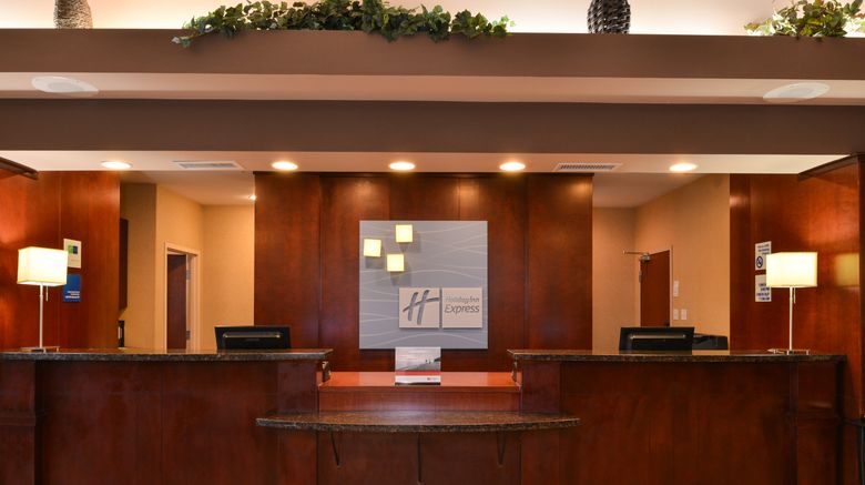<b>Holiday Inn Express & Sts Edmonton North Lobby</b>. Images powered by <a href="https://www.leonardoworldwide.com/" title="Leonardo Worldwide" target="_blank">Leonardo</a>.