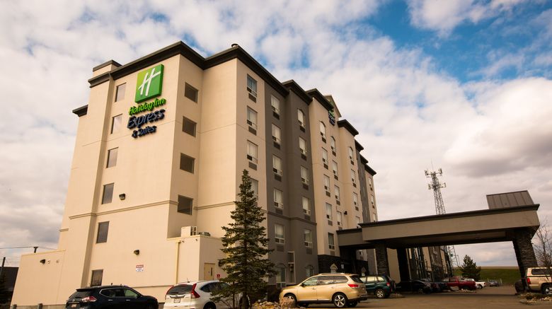 Holiday Inn Express  and  Sts Edmonton North Exterior. Images powered by <a href="https://www.leonardoworldwide.com" target="_blank" rel="noopener">Leonardo</a>.