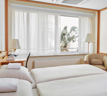 Derag Livinghotel Grosser Kurfuerst Room