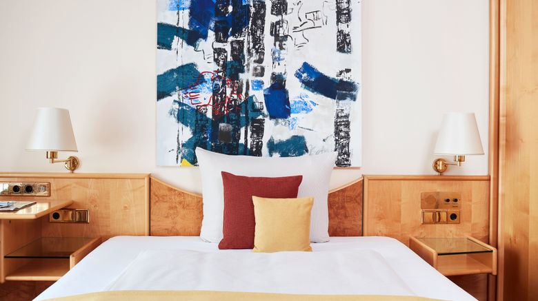 <b>Derag Livinghotel Grosser Kurfuerst Room</b>. Images powered by <a href="https://www.leonardoworldwide.com/" title="Leonardo Worldwide" target="_blank">Leonardo</a>.